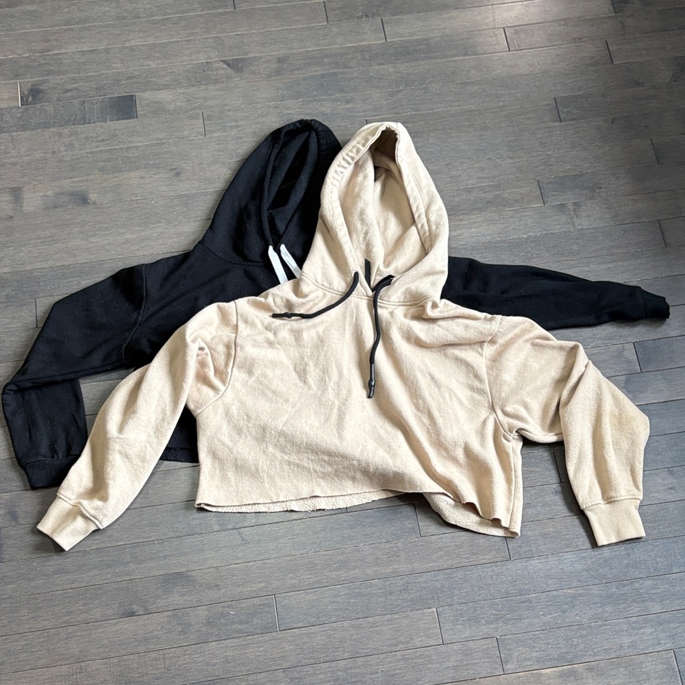 Black and Tan Cropped Hoodies Women’s Small